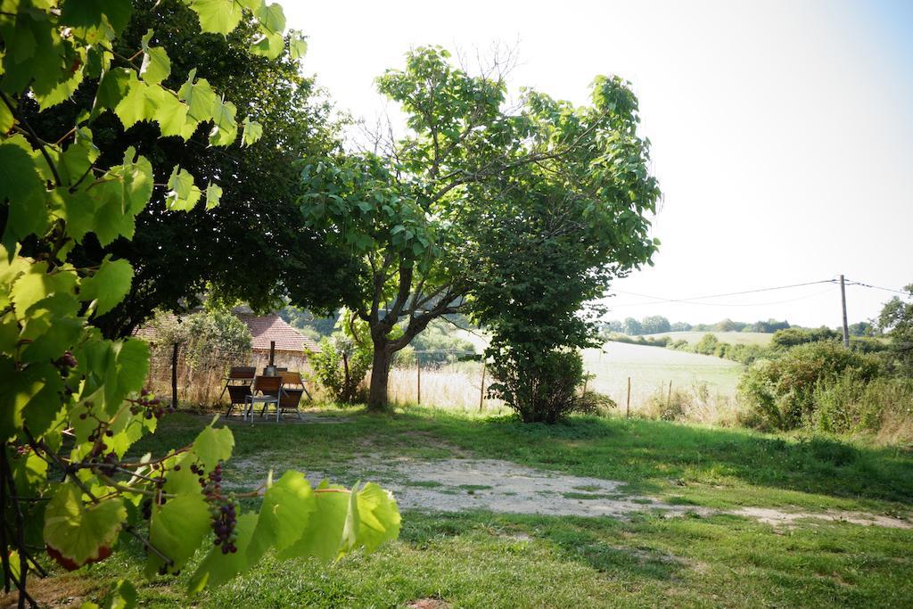 Domaine De Romefort Saint-Léonard-de-Noblat Rum bild