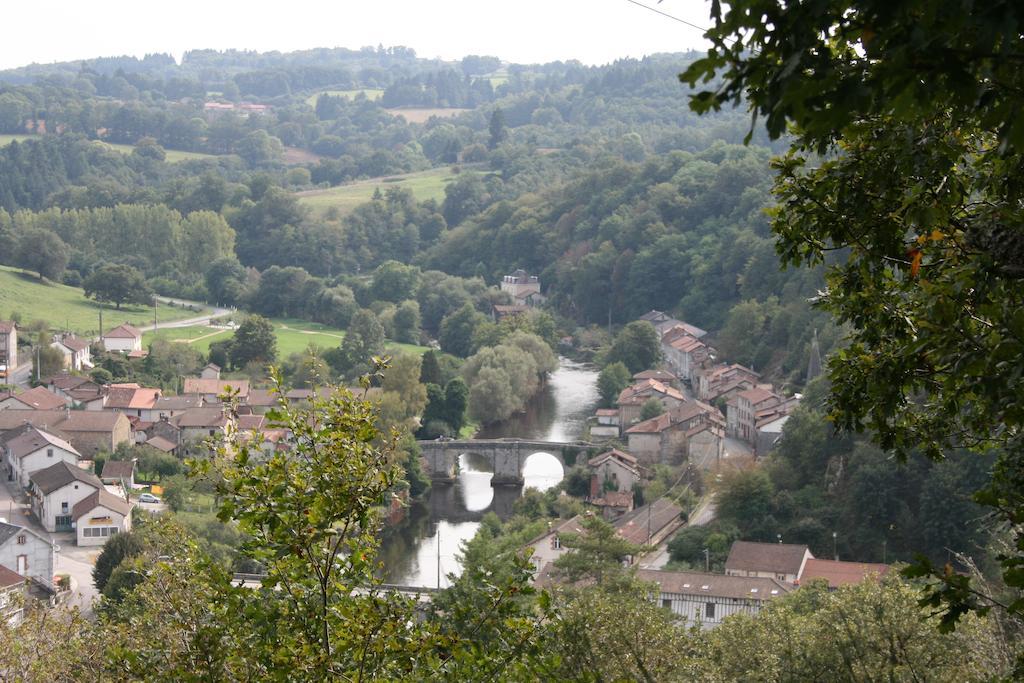 Domaine De Romefort Saint-Léonard-de-Noblat Rum bild